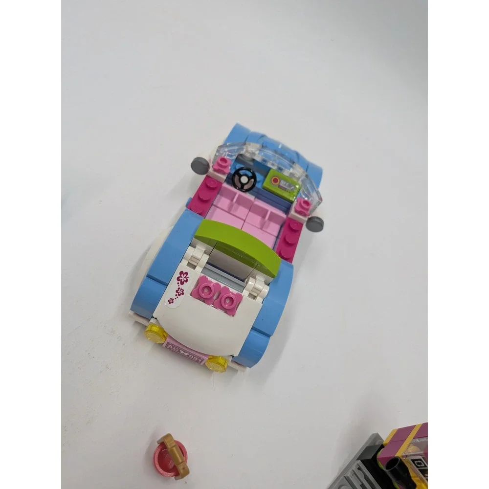 LEGO Friends Mias Roadster 41091 Blue Car Gas Station Mia Figure 2015 Set